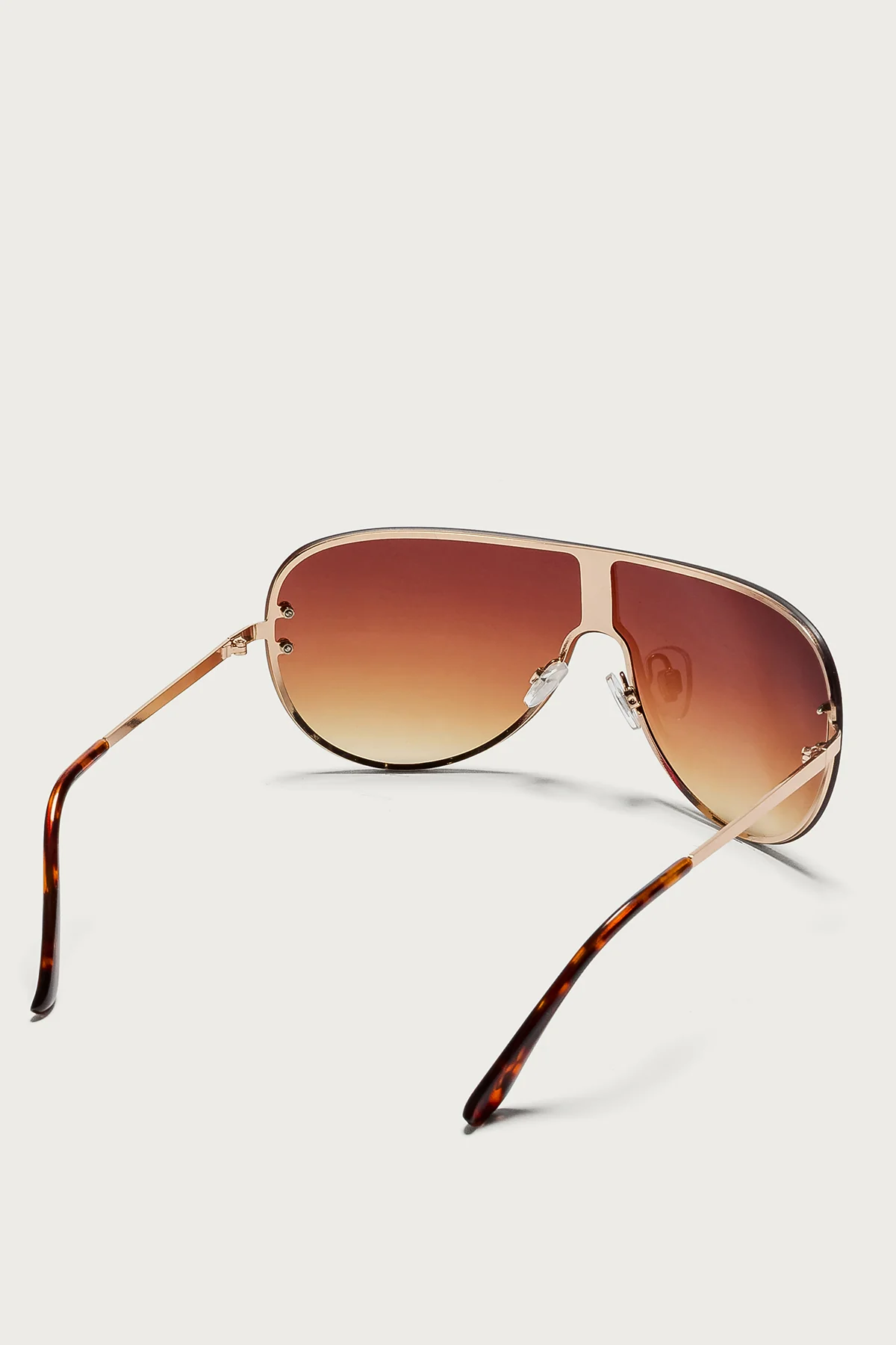Joney Round Sunglasses - Image 4