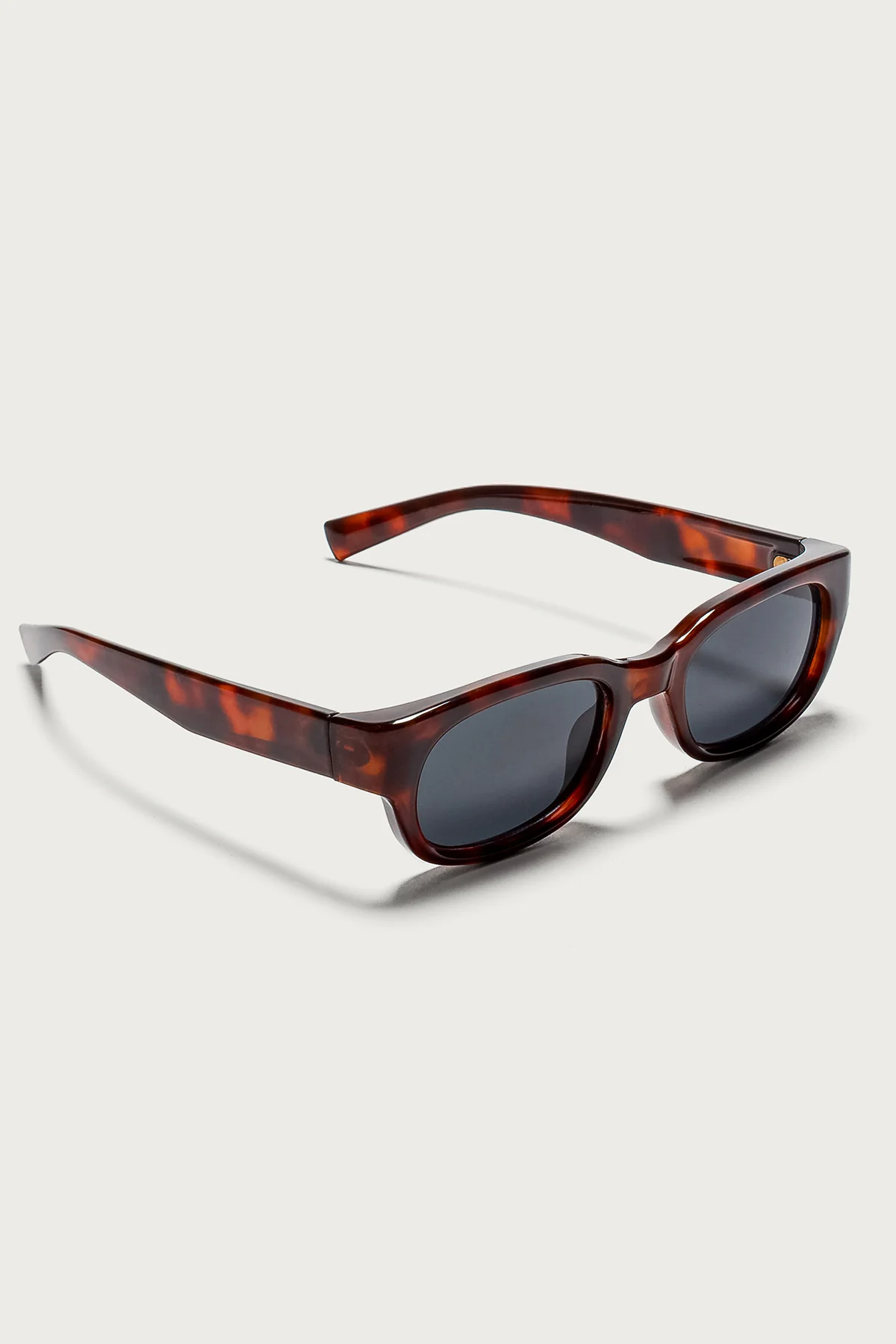 Janu Square Sunglasses - Image 3