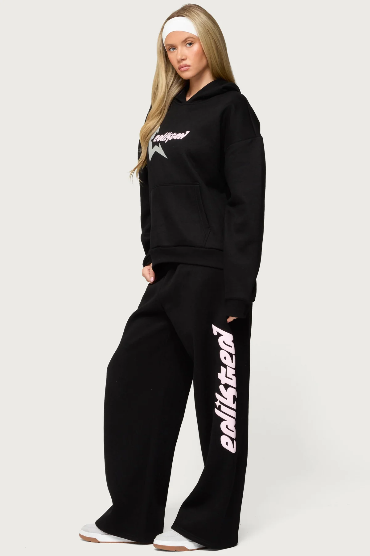 Edikted Star Hoodie - Image 4